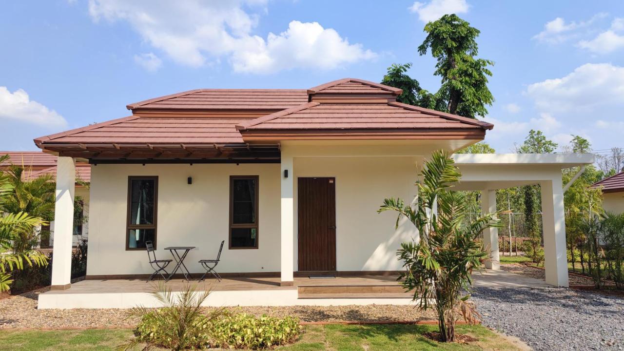 Isan Golf & Adventure Hotel Udon Thani Zewnętrze zdjęcie