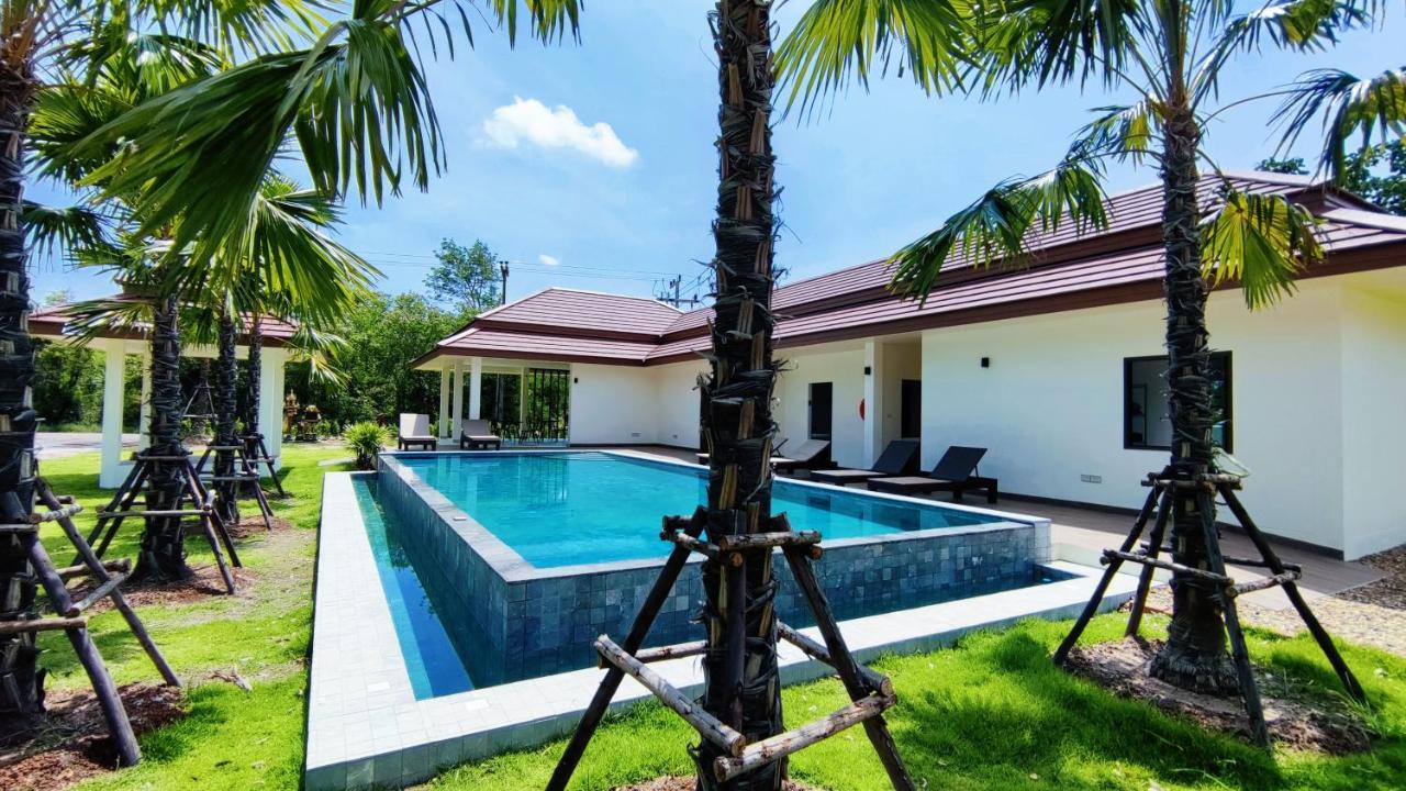 Isan Golf & Adventure Hotel Udon Thani Zewnętrze zdjęcie