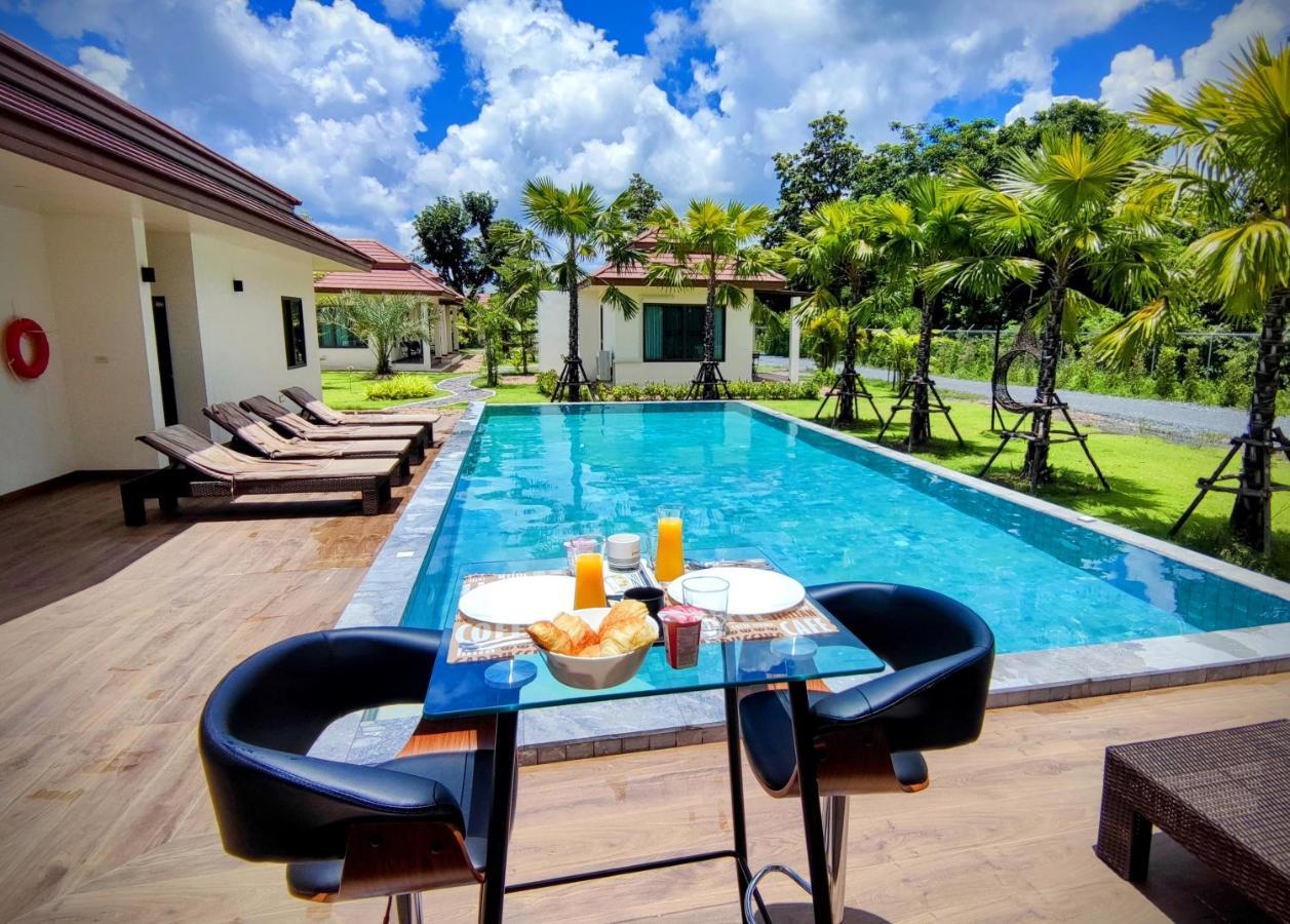Isan Golf & Adventure Hotel Udon Thani Zewnętrze zdjęcie