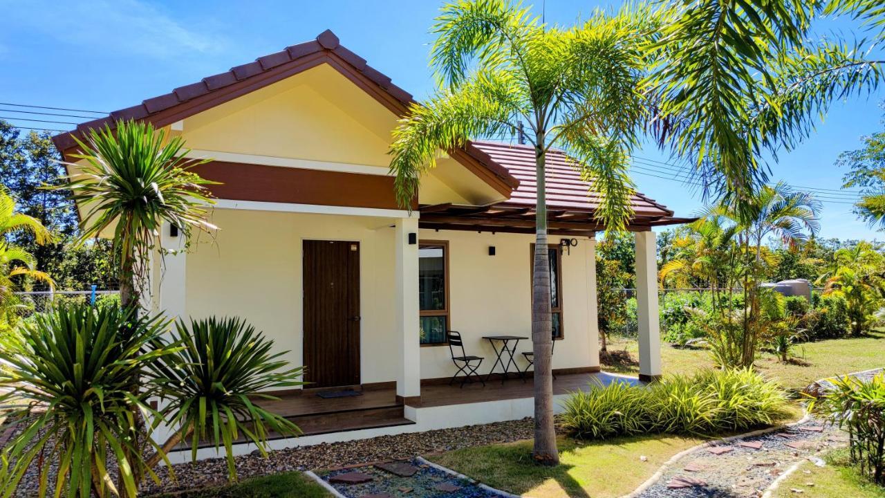 Isan Golf & Adventure Hotel Udon Thani Zewnętrze zdjęcie
