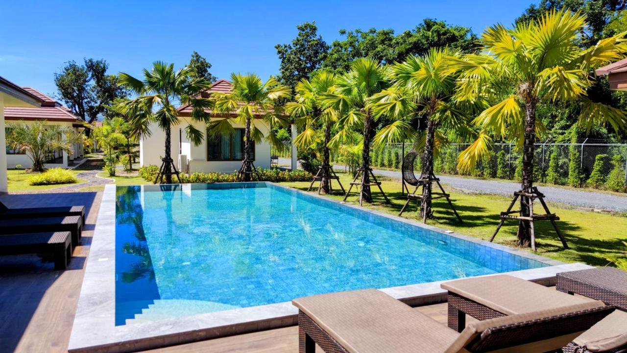 Isan Golf & Adventure Hotel Udon Thani Zewnętrze zdjęcie