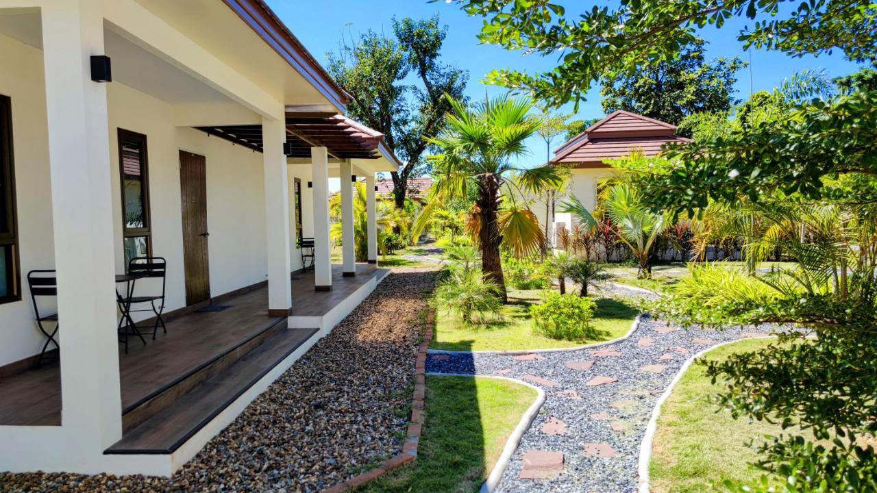 Isan Golf & Adventure Hotel Udon Thani Zewnętrze zdjęcie