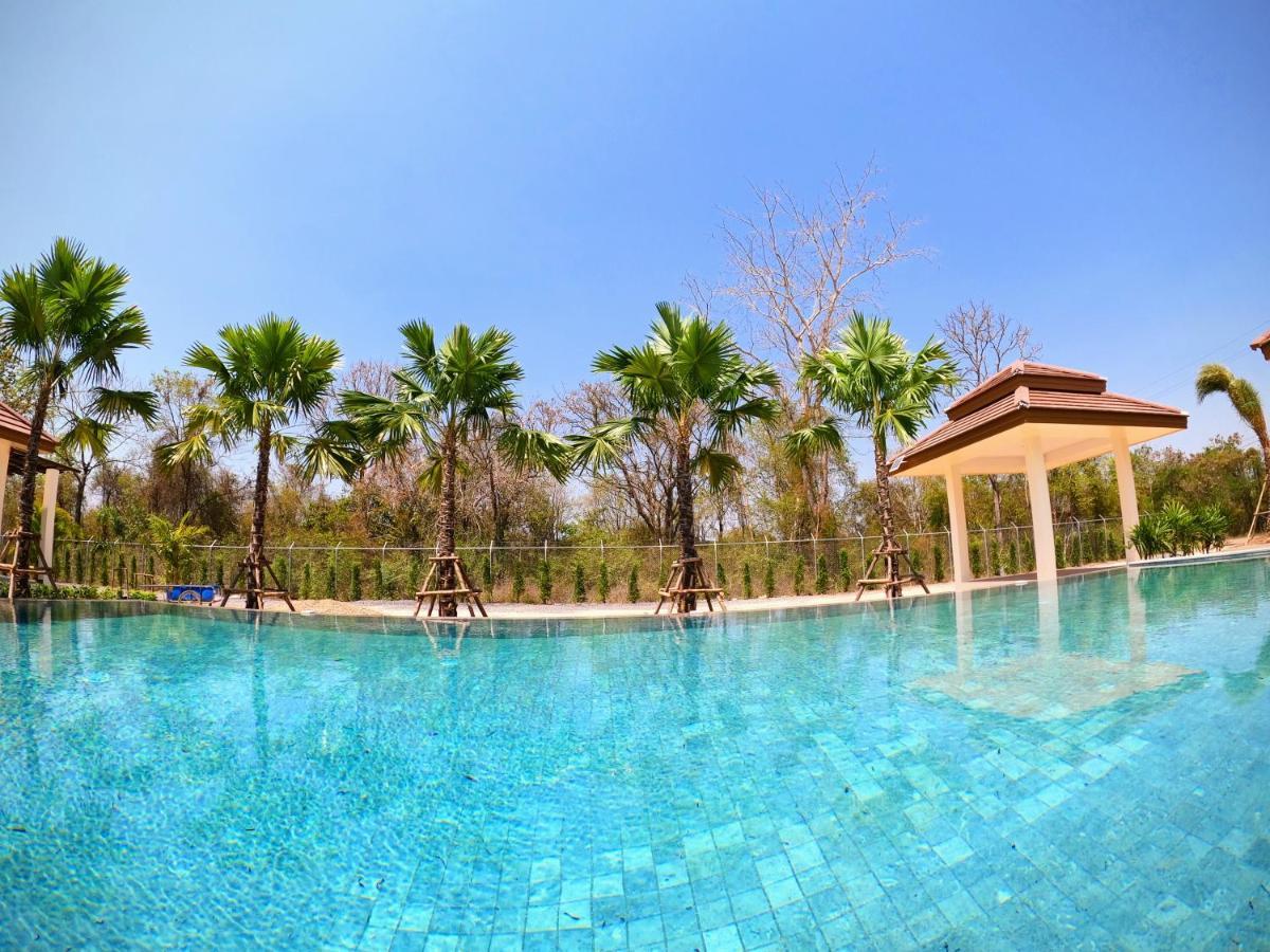 Isan Golf & Adventure Hotel Udon Thani Zewnętrze zdjęcie