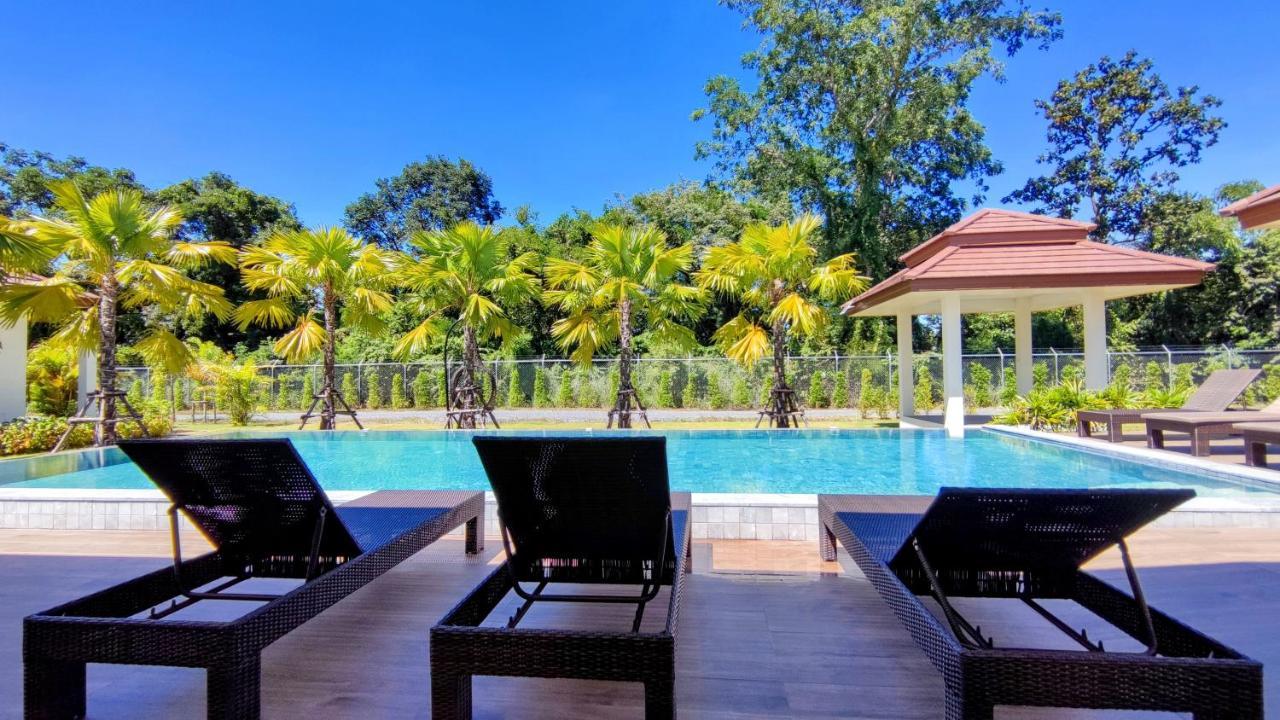 Isan Golf & Adventure Hotel Udon Thani Zewnętrze zdjęcie